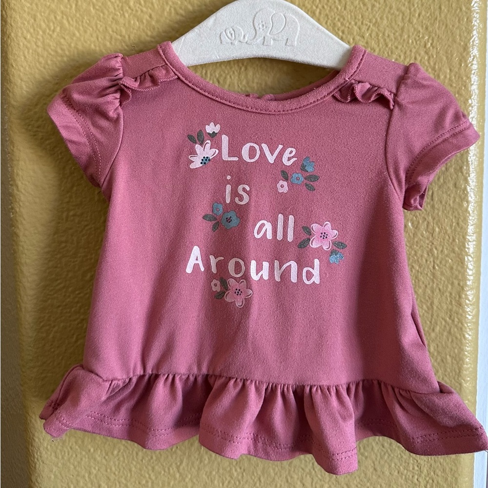Just Lizzy 0-3 months - “Love is all around” girls shirt